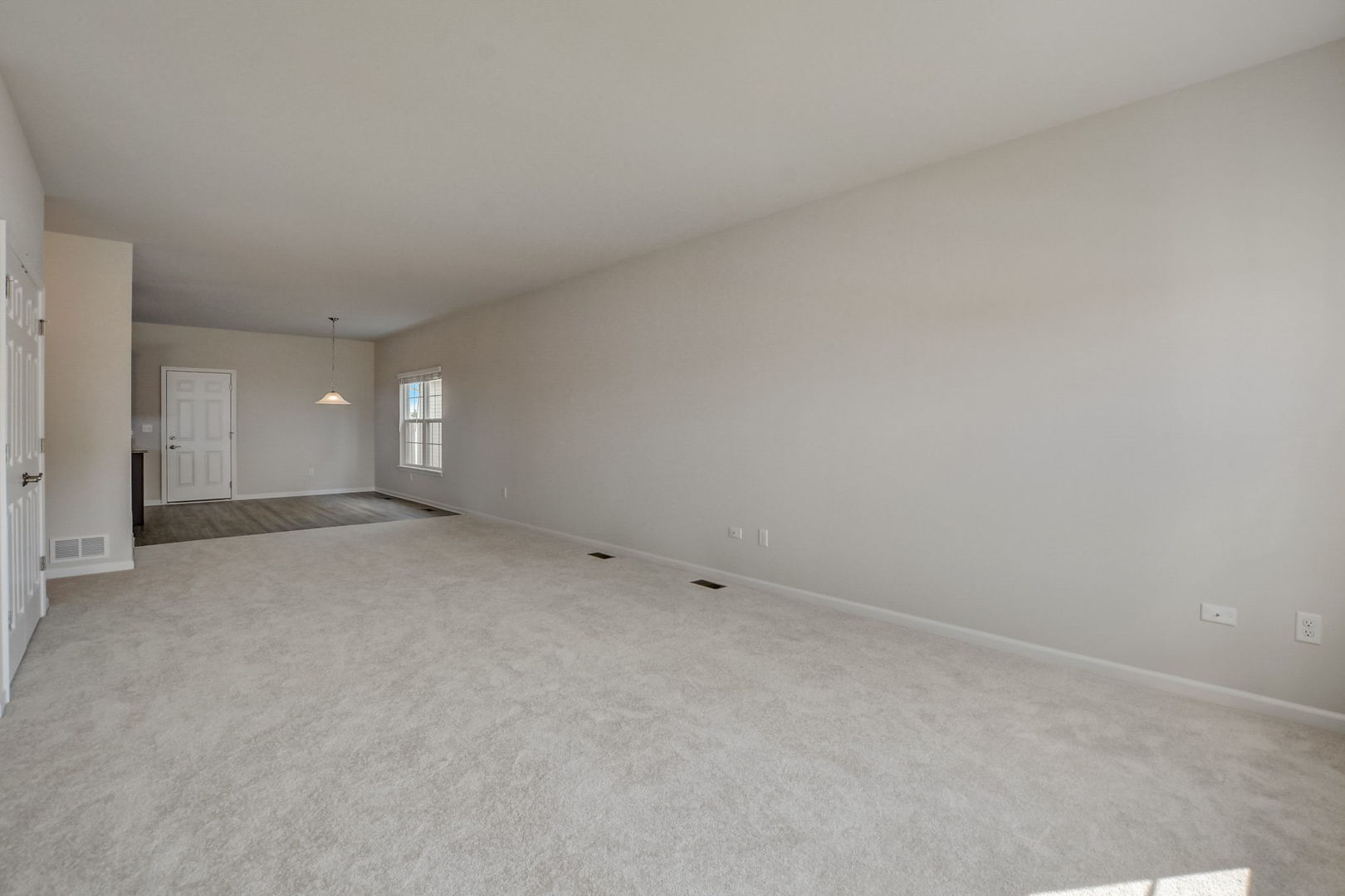 702 Station Boulevard, Elburn, IL 60119