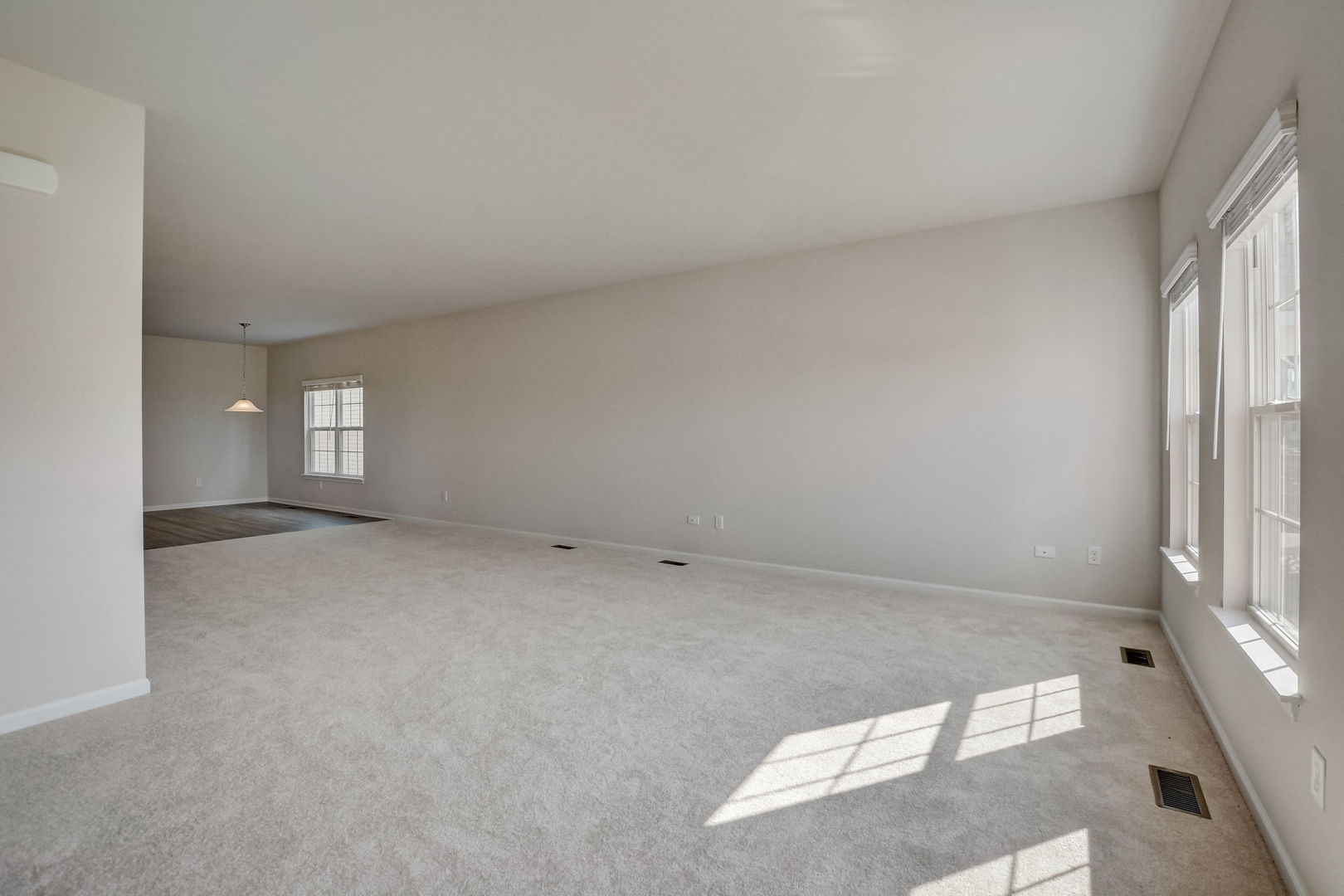 702 Station Boulevard, Elburn, IL 60119