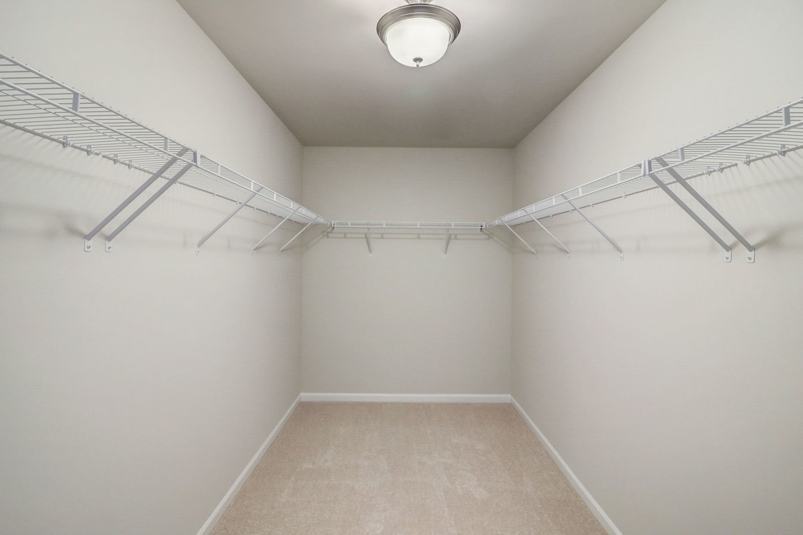 702 Station Boulevard, Elburn, IL 60119