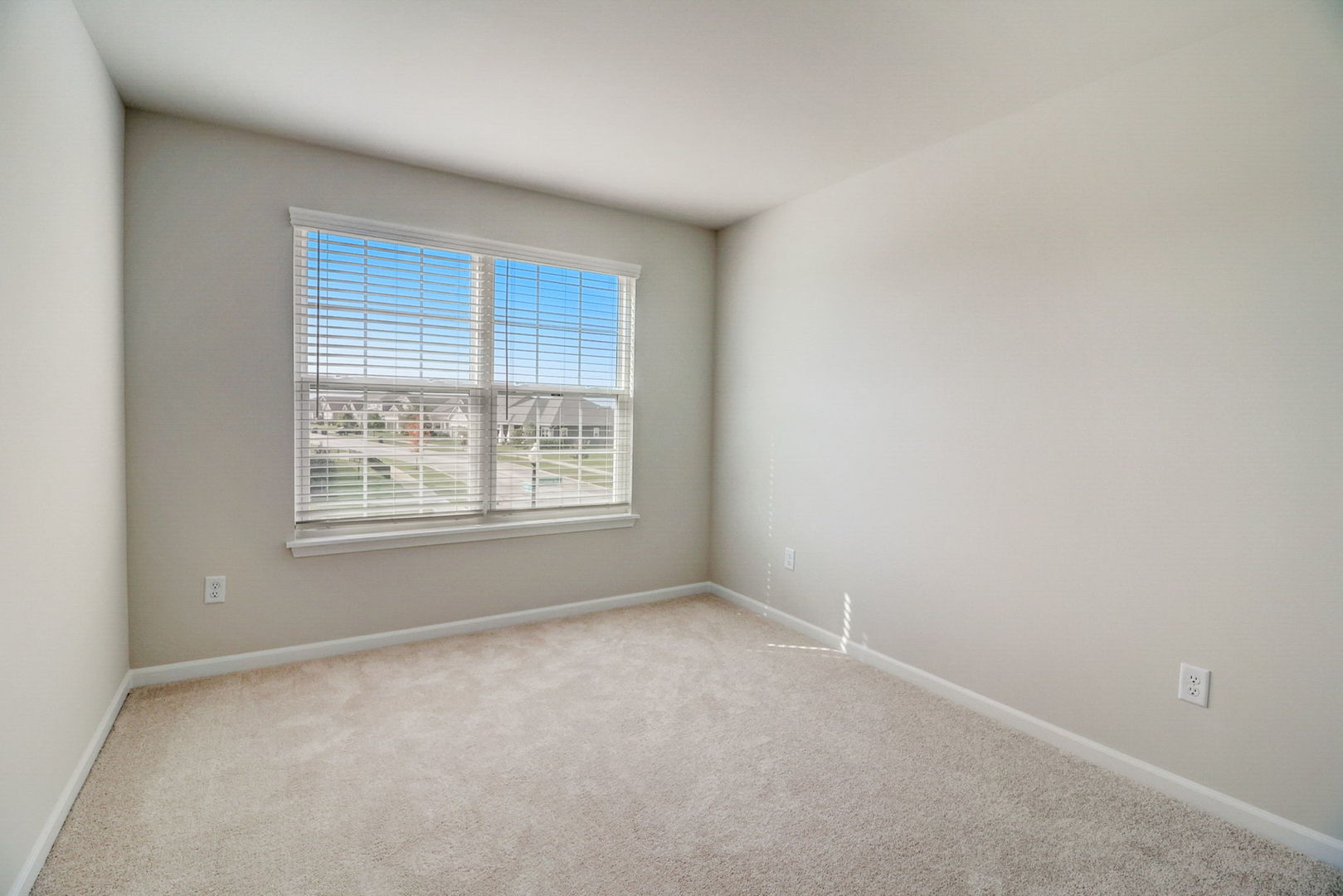 702 Station Boulevard, Elburn, IL 60119