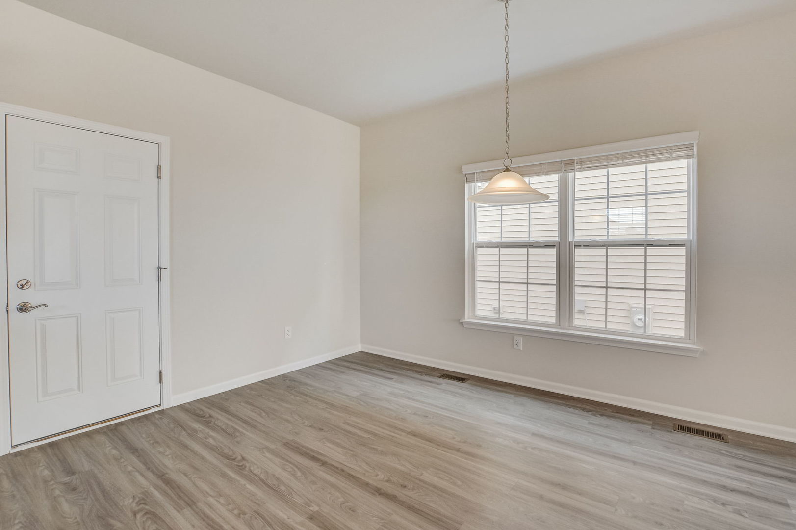 702 Station Boulevard, Elburn, IL 60119