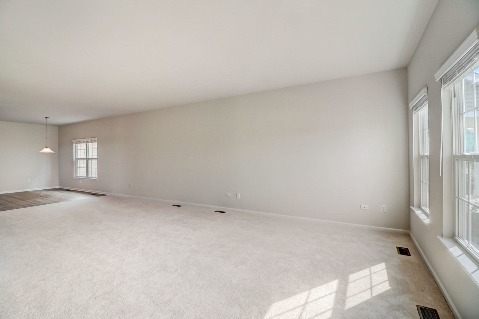 702 Station Boulevard, Elburn, IL 60119