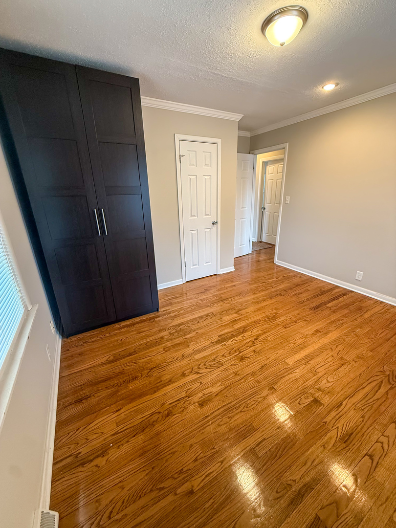 1039 S Pleasure Court, Aurora, IL 60506