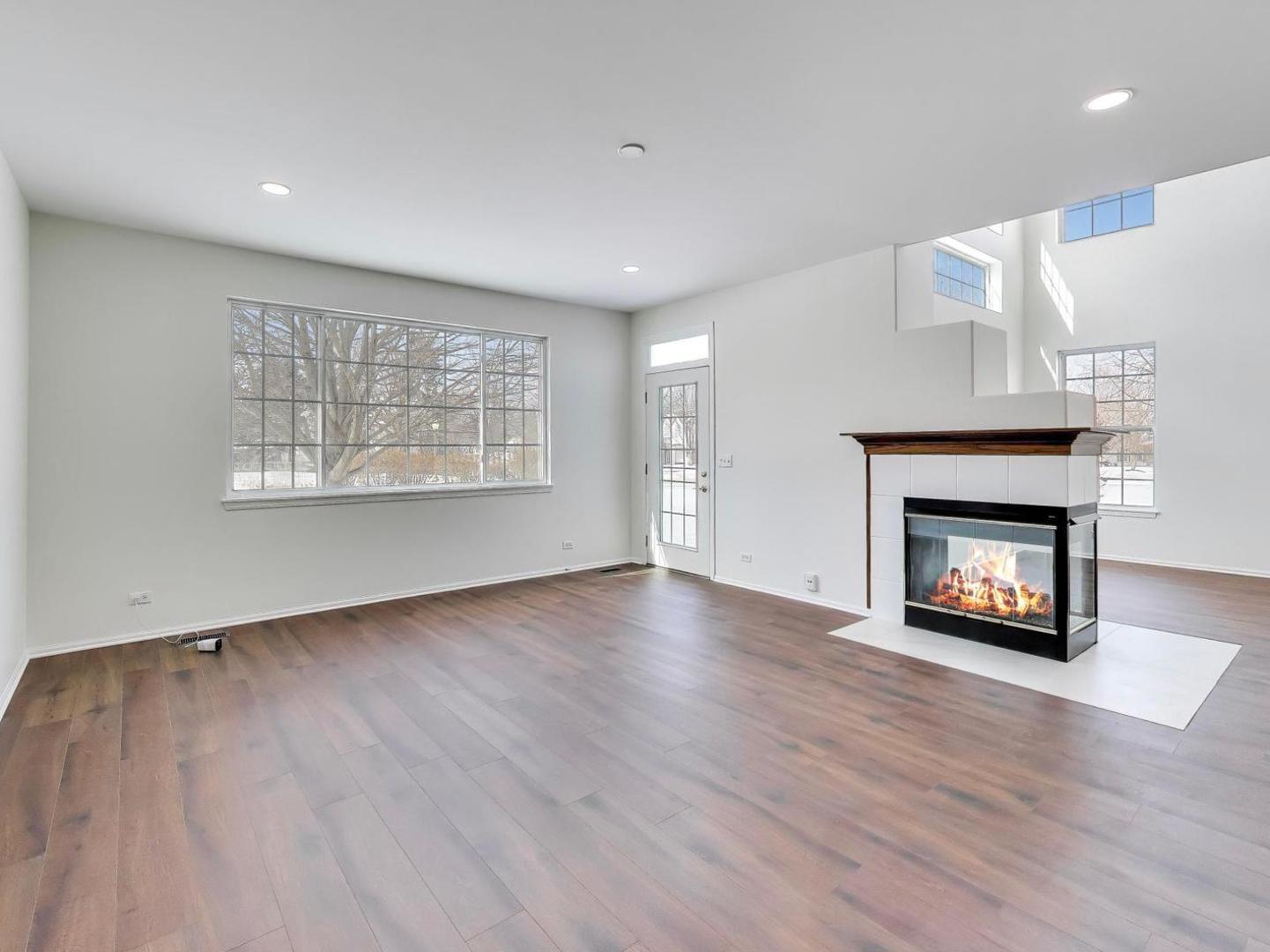 448 Cannon Drive, Geneva, IL 60134