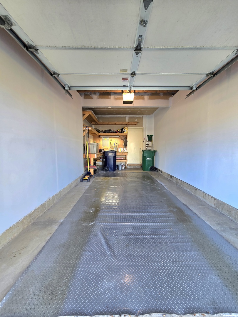 273 W 20th Street, Lombard, IL 60148