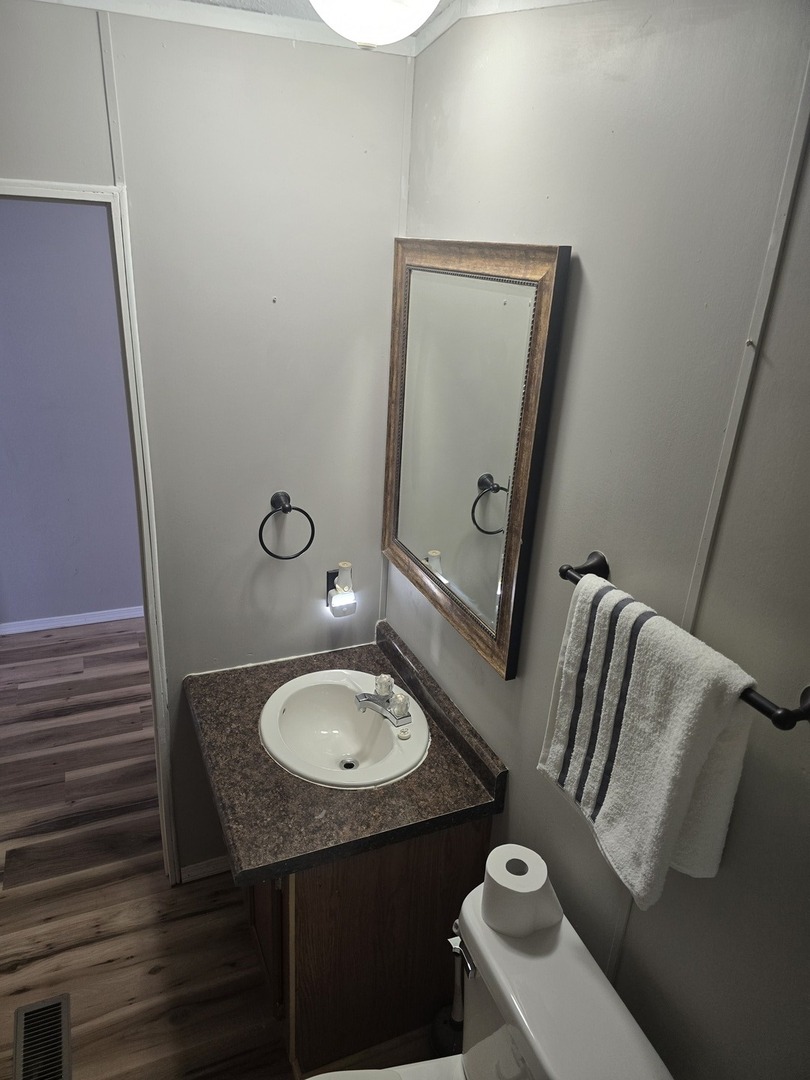 6 Leo Drive, Bloomington, IL 61701