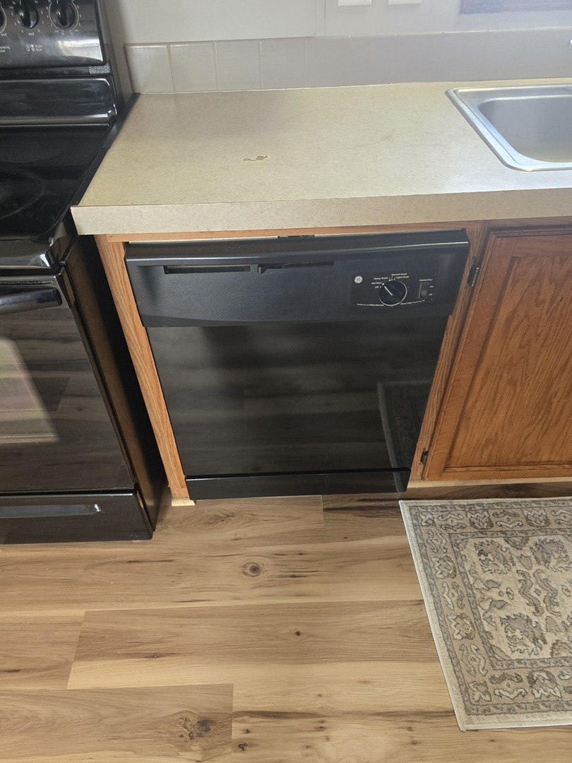 6 Leo Drive, Bloomington, IL 61701