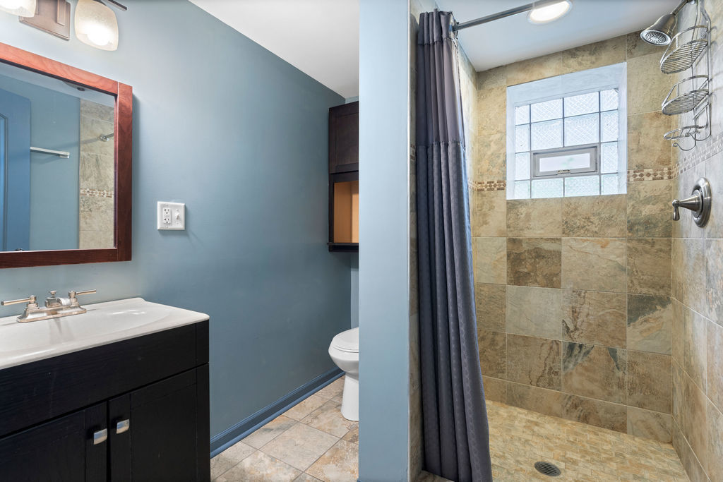 2115 Kenilworth Avenue, Berwyn, IL 60402