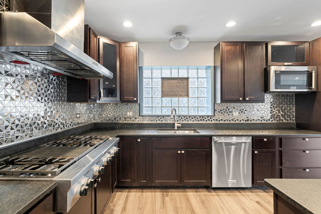 2115 Kenilworth Avenue, Berwyn, IL 60402