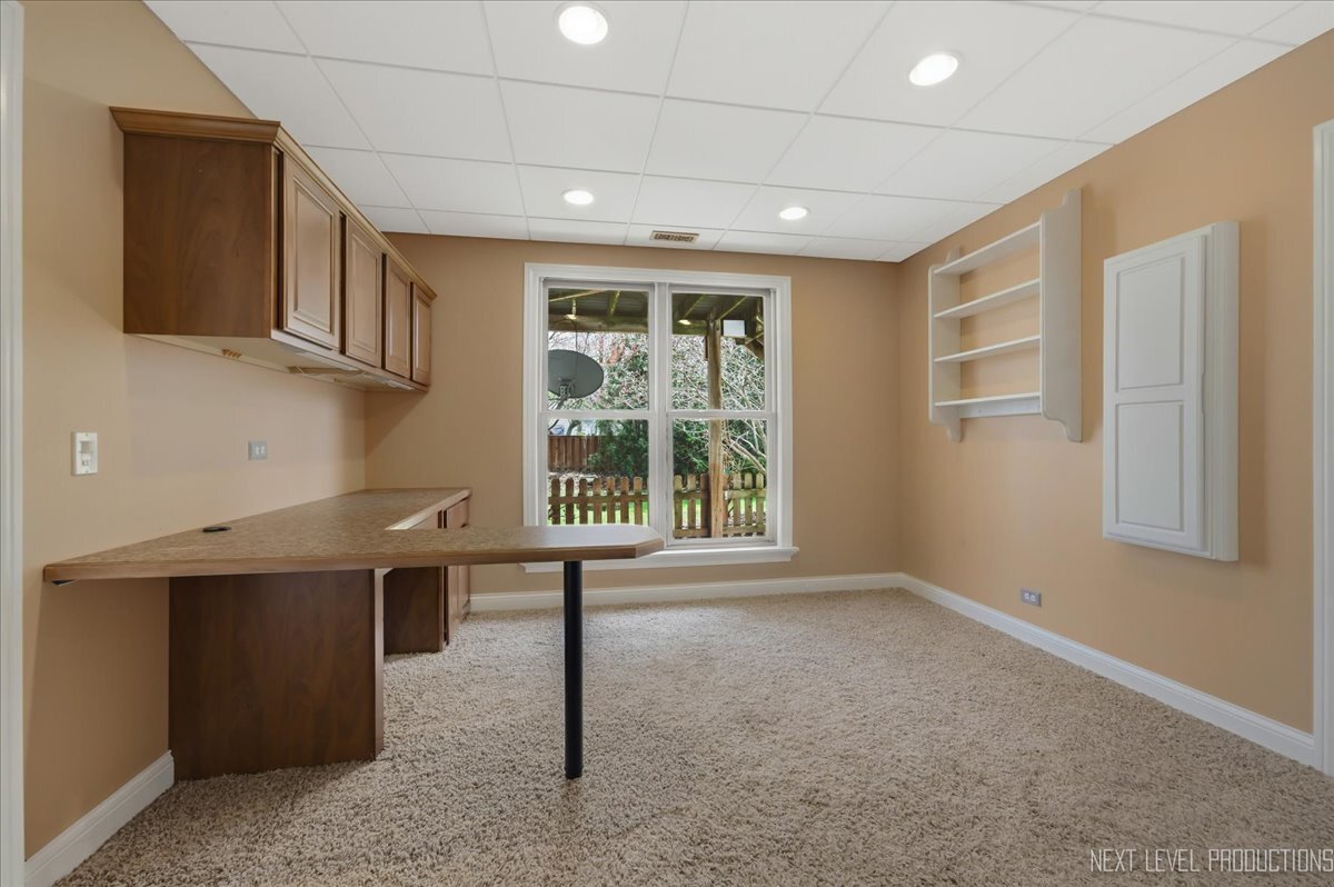 1098 Cleveland Avenue, Batavia, IL 60510