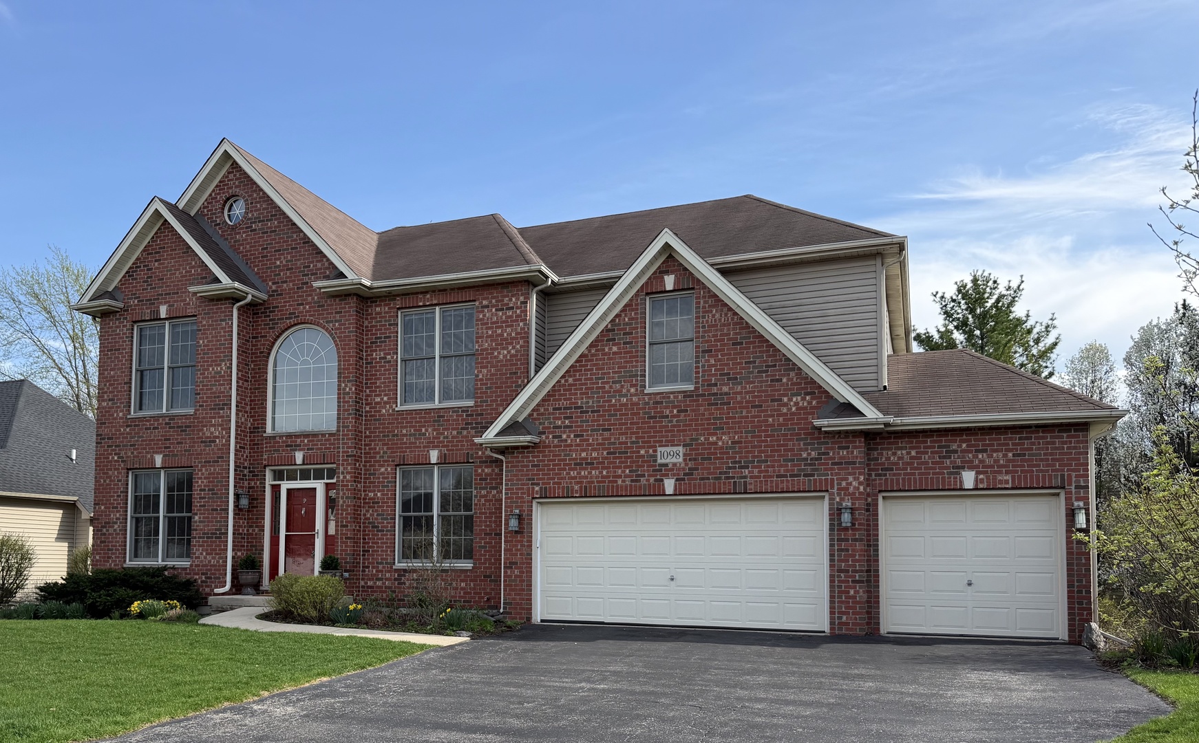 1098 Cleveland Avenue, Batavia, IL 60510