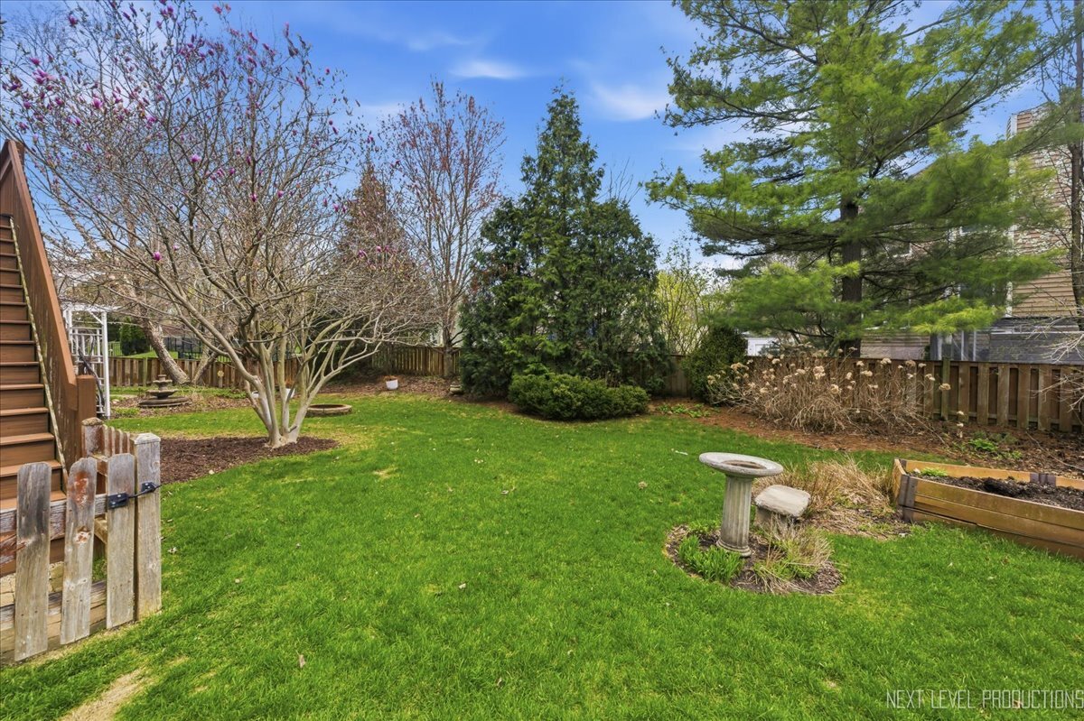 1098 Cleveland Avenue, Batavia, IL 60510