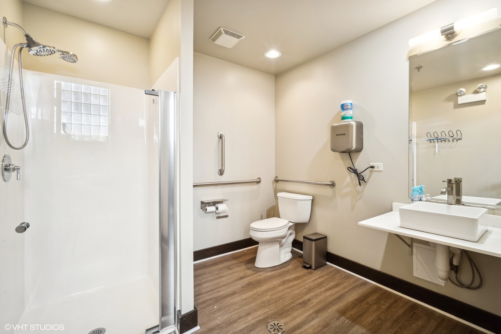 1348 W Concord Place, Chicago, IL 60622