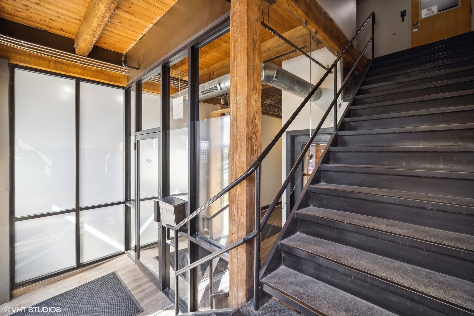 1348 W Concord Place, Chicago, IL 60622