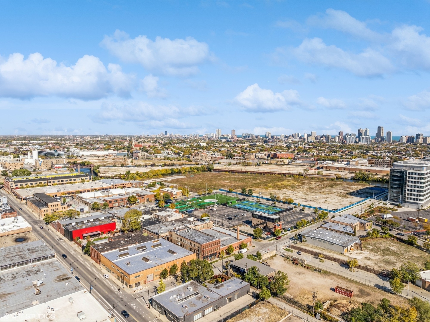 1348 W Concord Place, Chicago, IL 60622