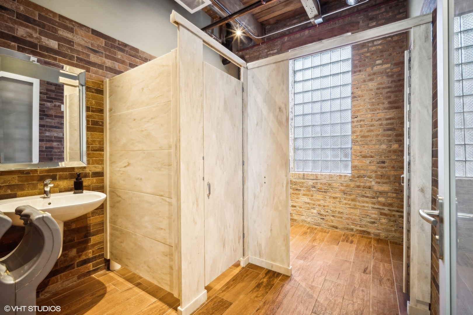 1348 W Concord Place, Chicago, IL 60622