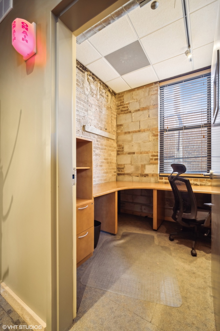 1348 W Concord Place, Chicago, IL 60622