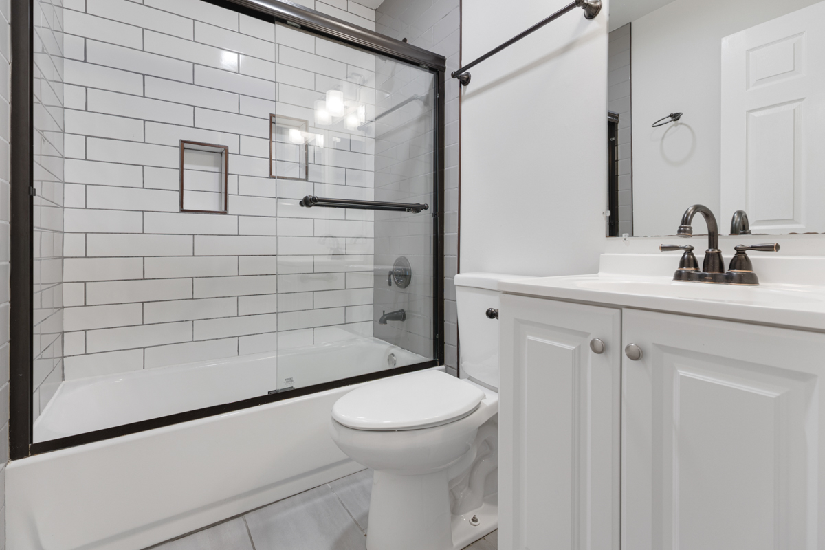 46 Gant Circle #A, Streamwood, IL 60107