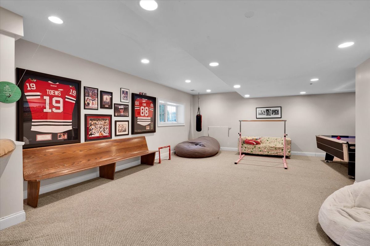 1358 Karen Drive, West Dundee, IL 60118