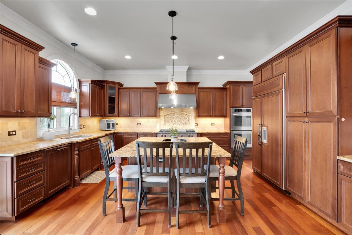 1358 Karen Drive, West Dundee, IL 60118