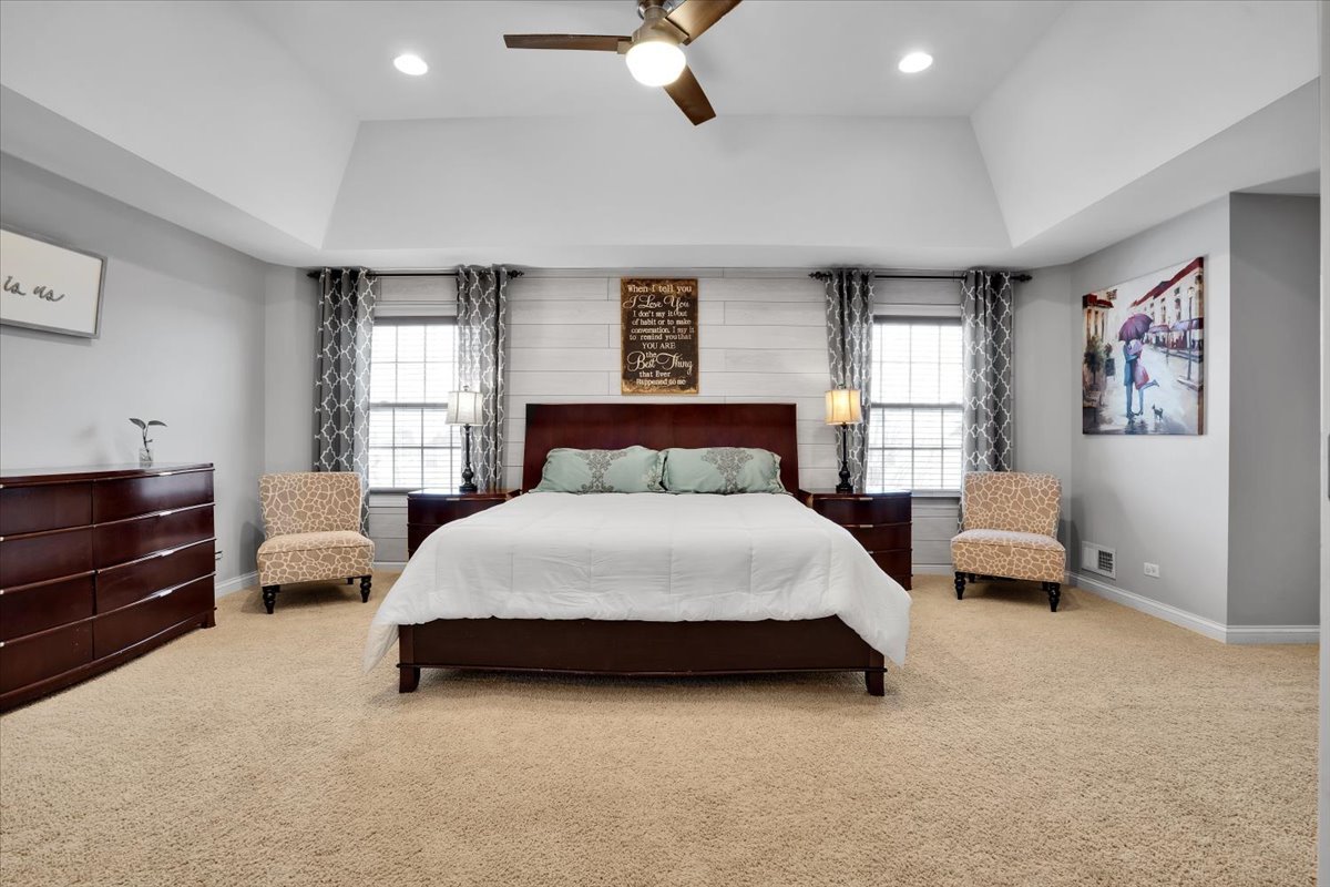 1358 Karen Drive, West Dundee, IL 60118