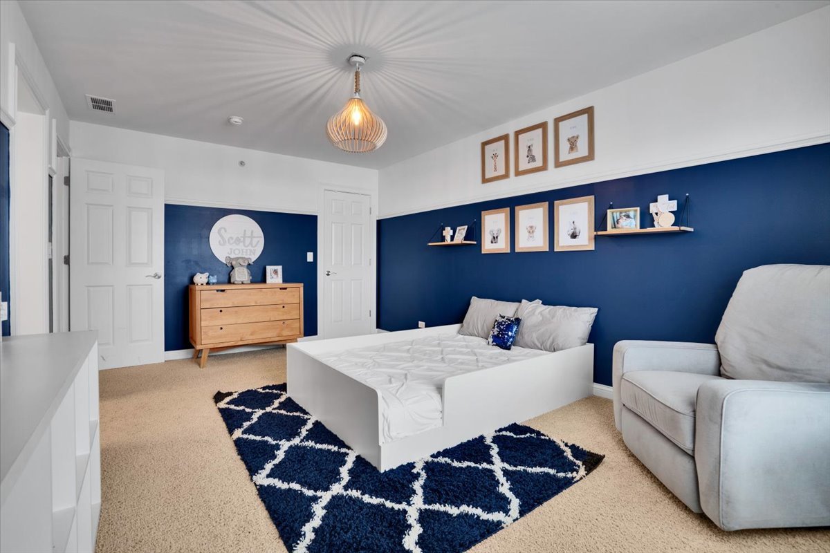 1358 Karen Drive, West Dundee, IL 60118