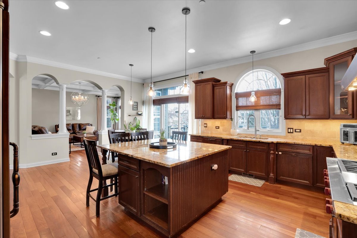 1358 Karen Drive, West Dundee, IL 60118