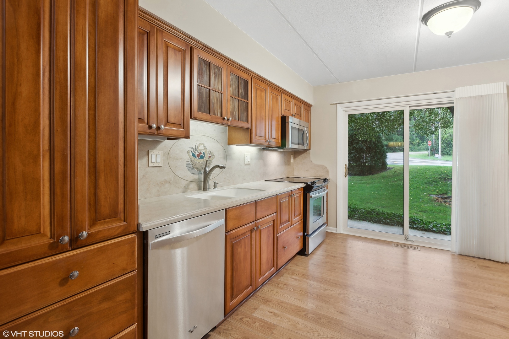 35 Shawnee Trail #1, Indian Head Park, IL 60525