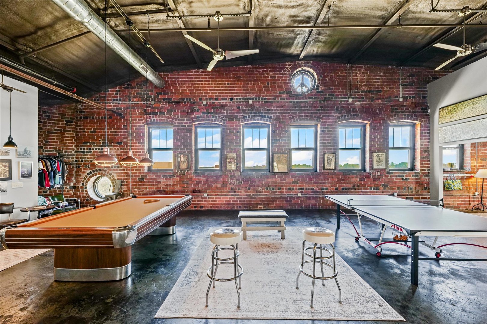 209 E Washington Street #5, Bloomington, IL 61701