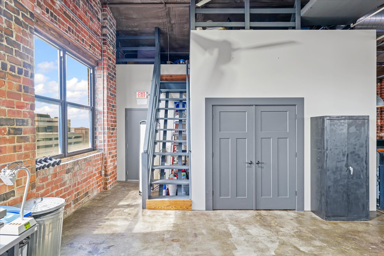 209 E Washington Street #5, Bloomington, IL 61701