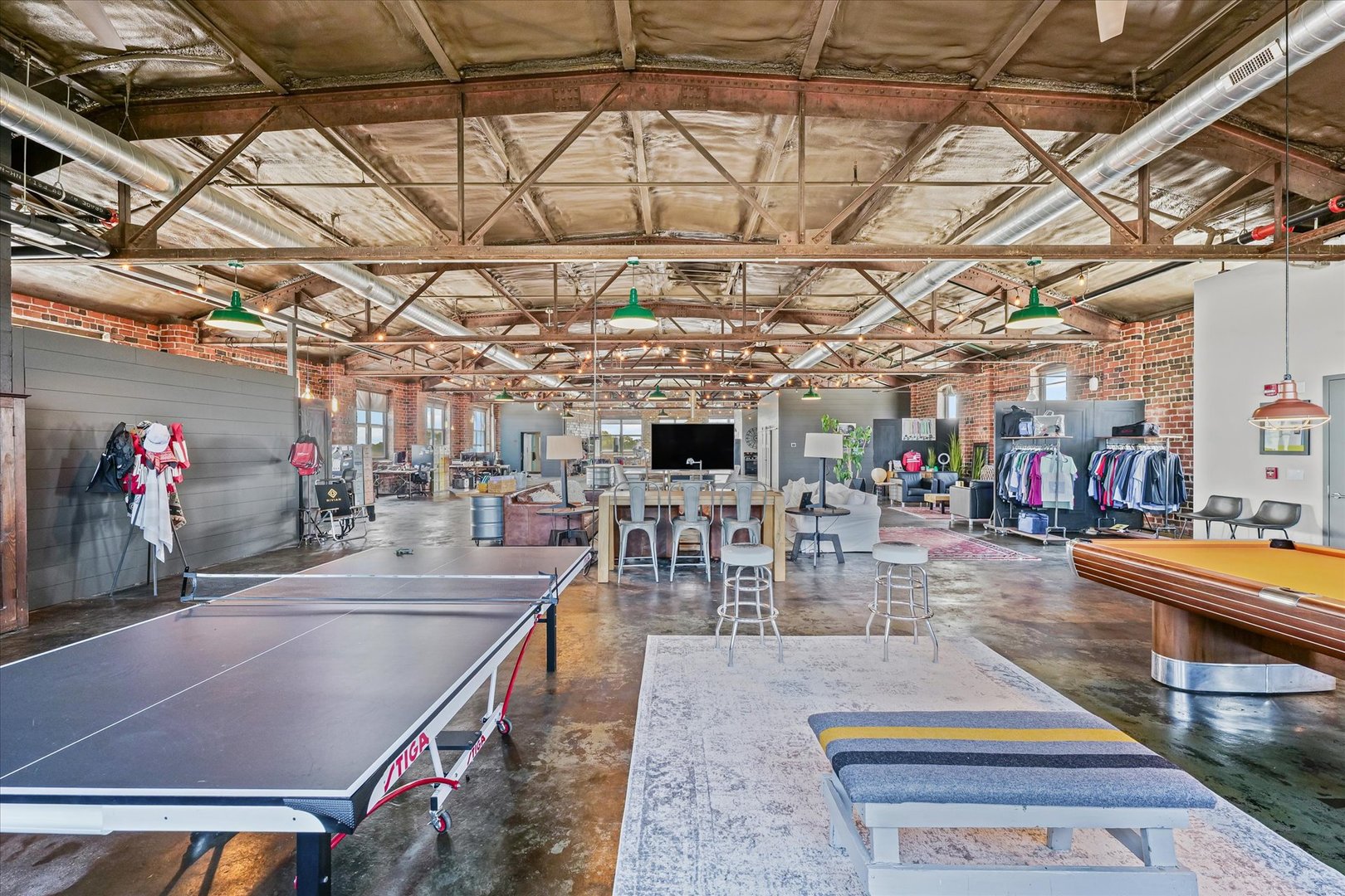 209 E Washington Street #5, Bloomington, IL 61701