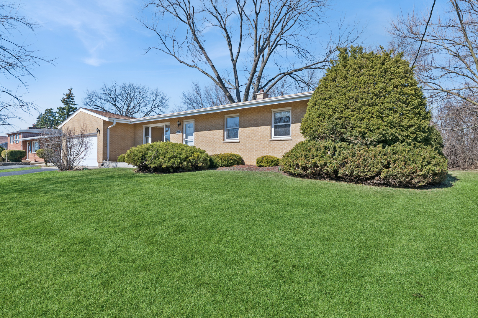 626 Burdette Avenue, Glendale Heights, IL 60139