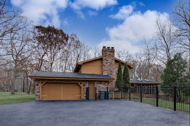 14660 SILVER LAKE Drive, Orland Park, IL 60462