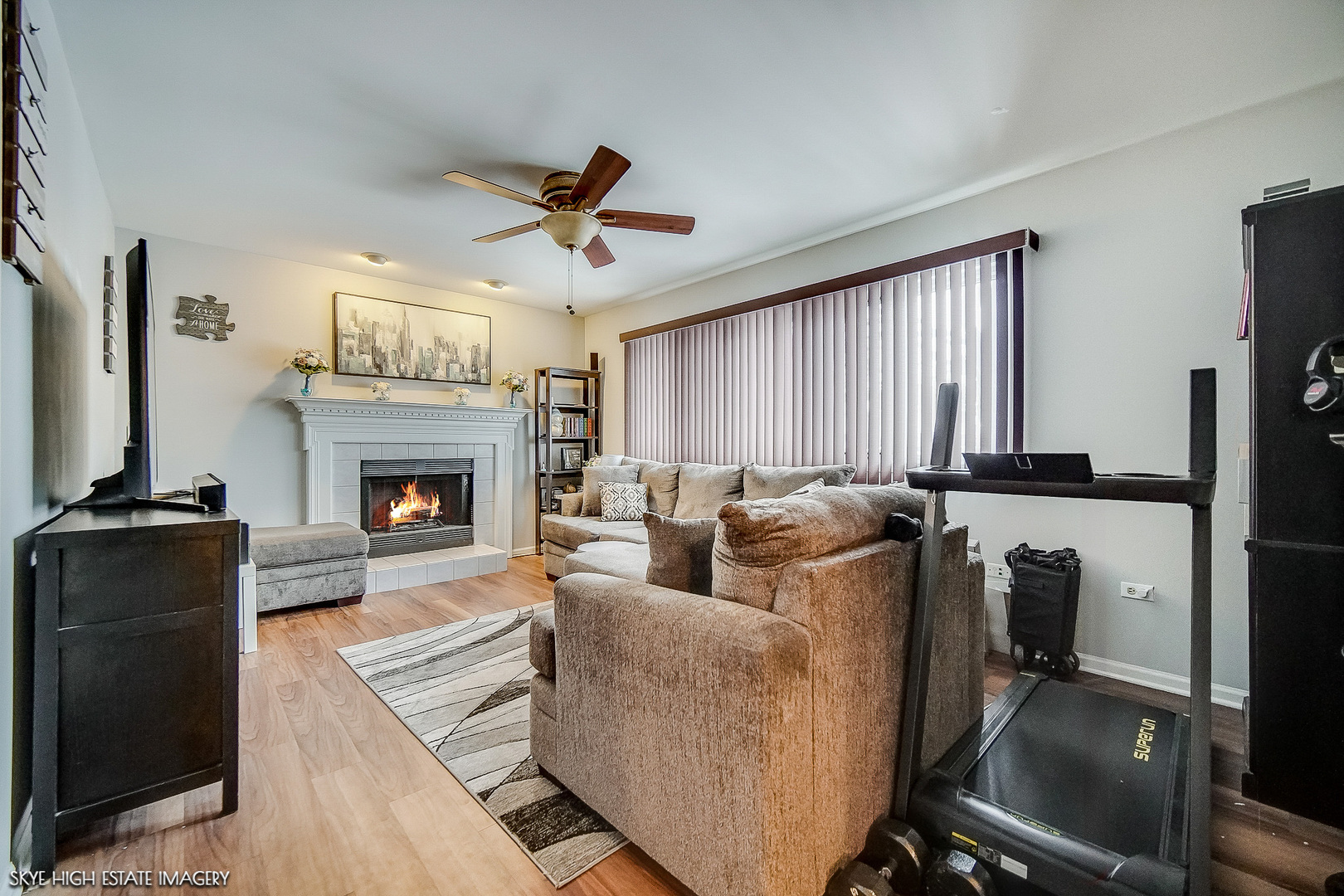 6727 181st Street, Tinley Park, IL 60477