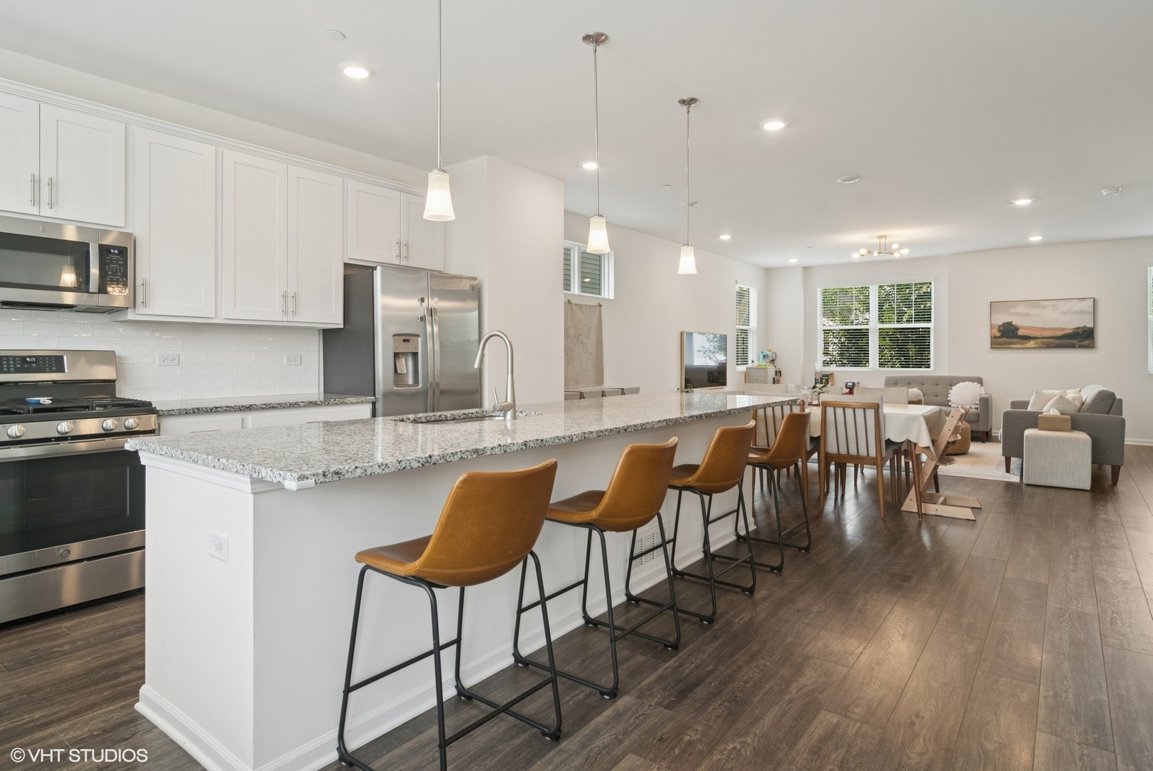 2709 Lily Lane, Rolling Meadows, IL 60008