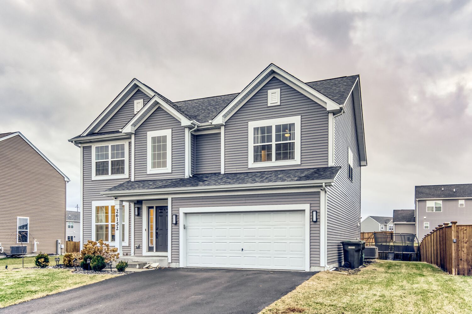 26152 S White Oak Trail, Channahon, IL 60410