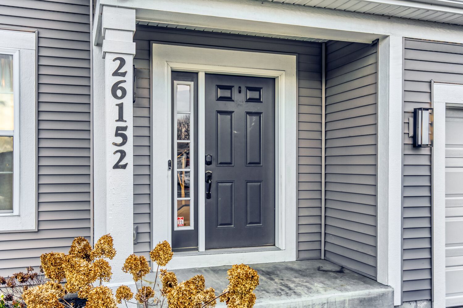 26152 S White Oak Trail, Channahon, IL 60410