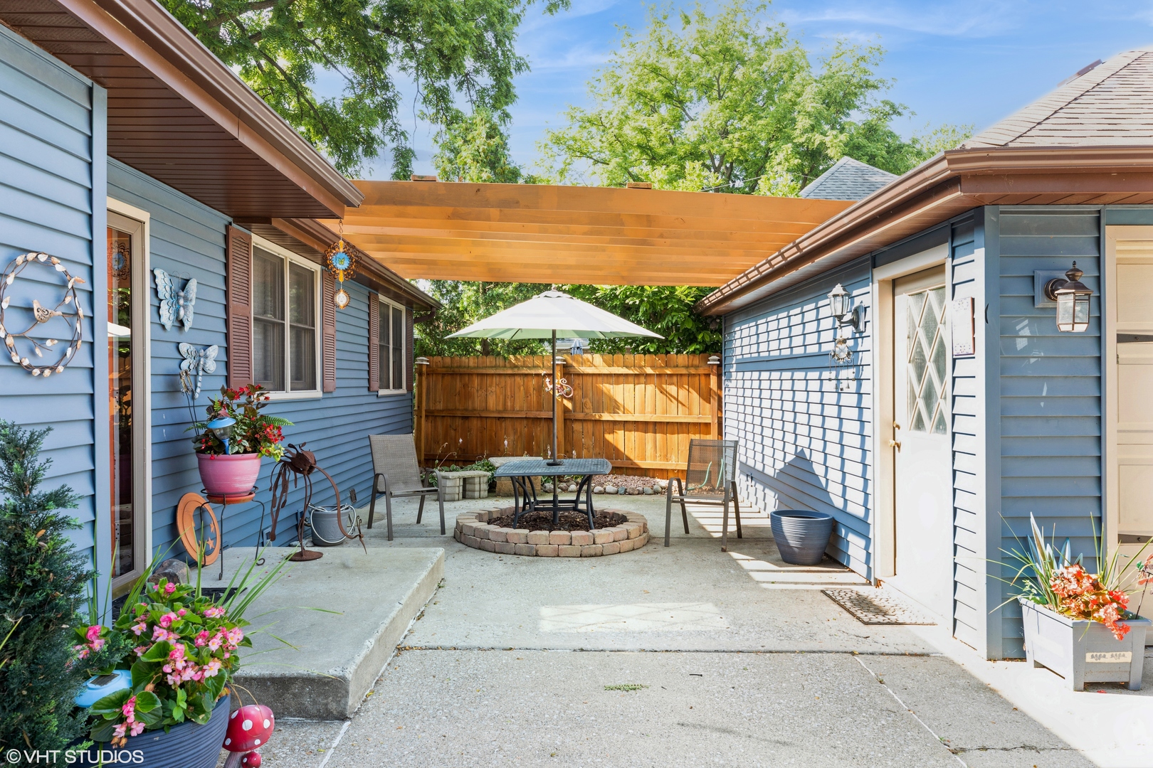 18241 Gottschalk Avenue, Homewood, IL 60430