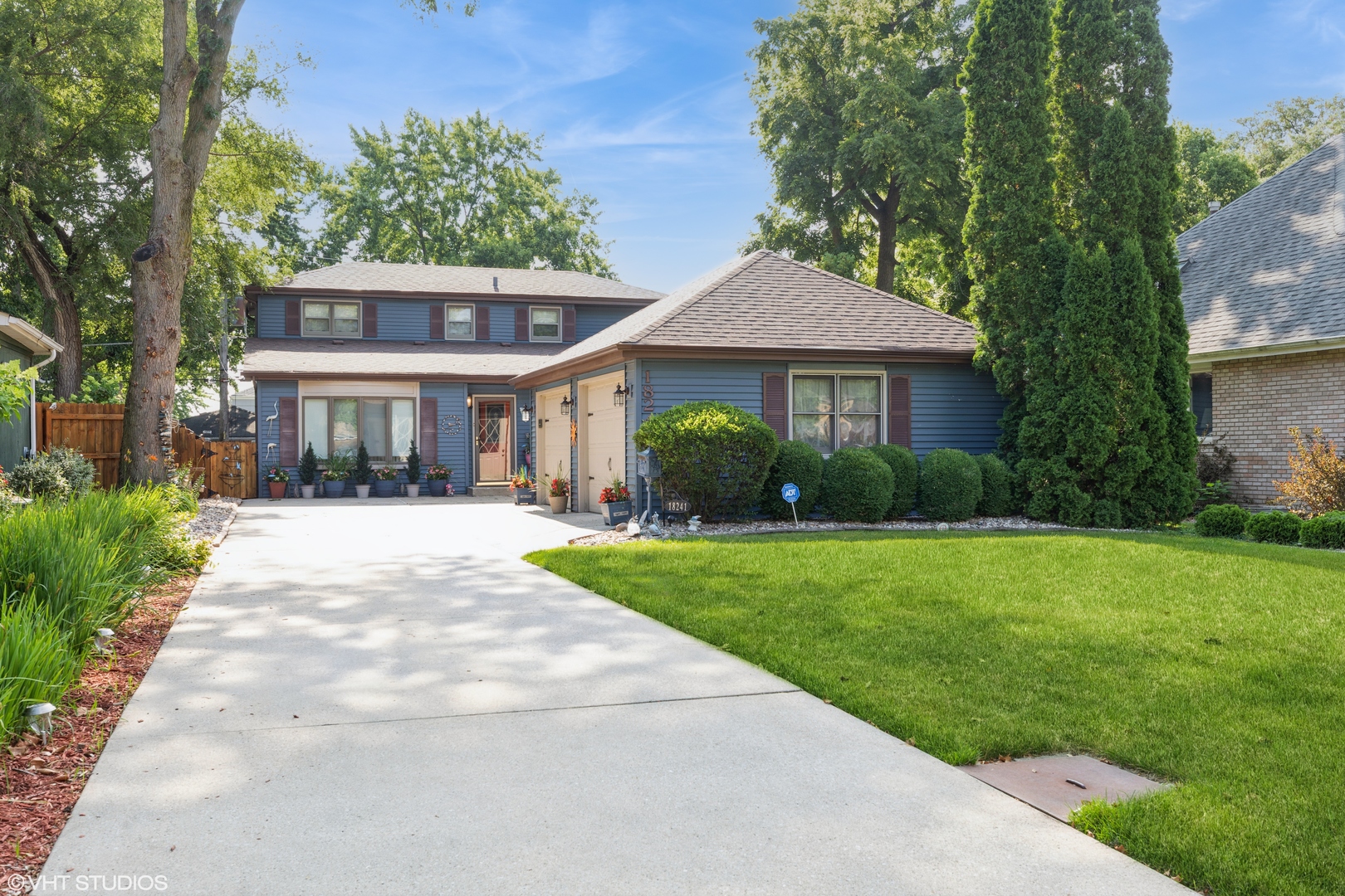 18241 Gottschalk Avenue, Homewood, IL 60430