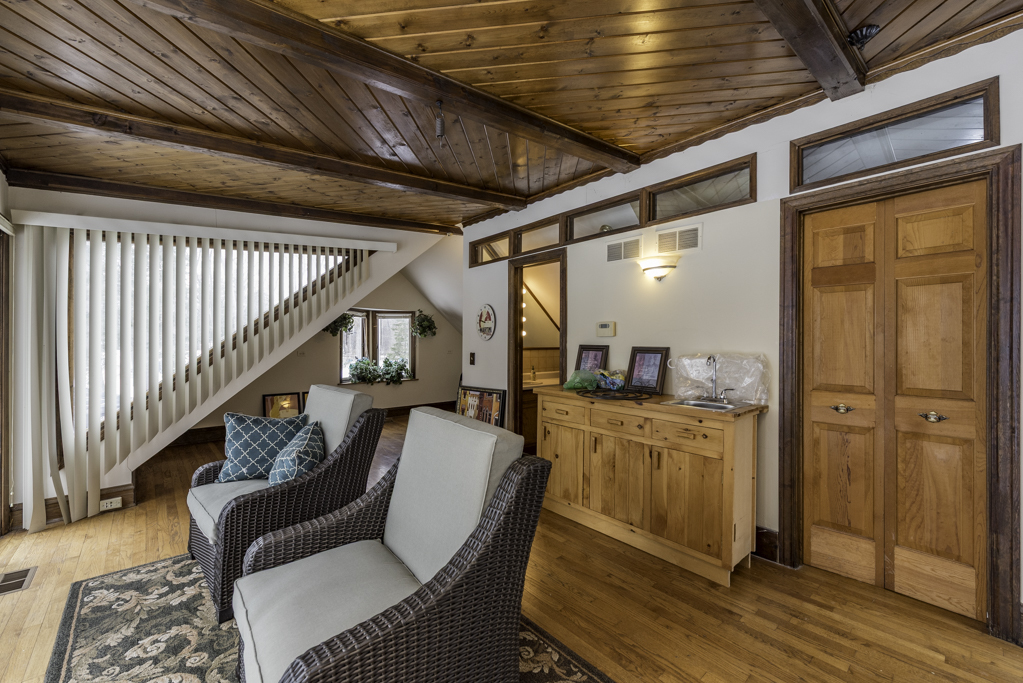 2205 13th Street, Winthrop Harbor, IL 60096