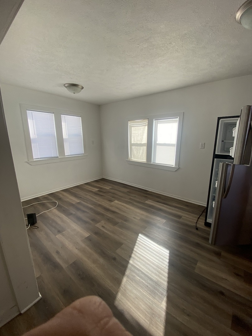 880 E Riverside Boulevard, Loves Park, IL 61111