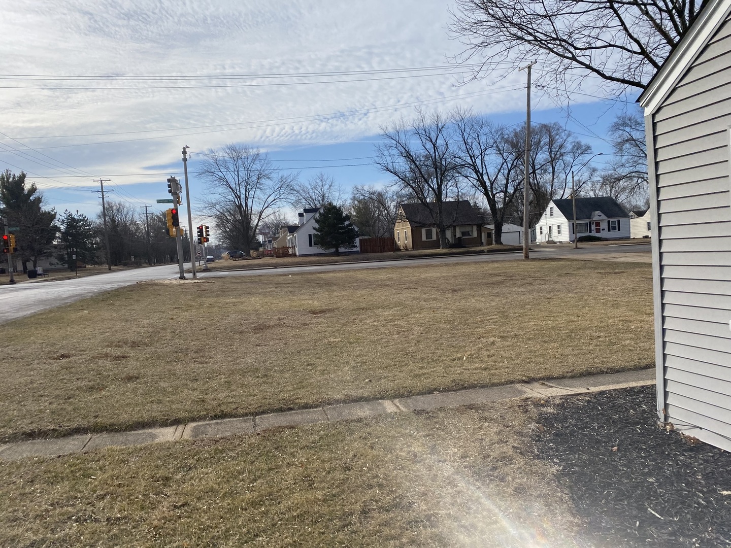 880 E Riverside Boulevard, Loves Park, IL 61111