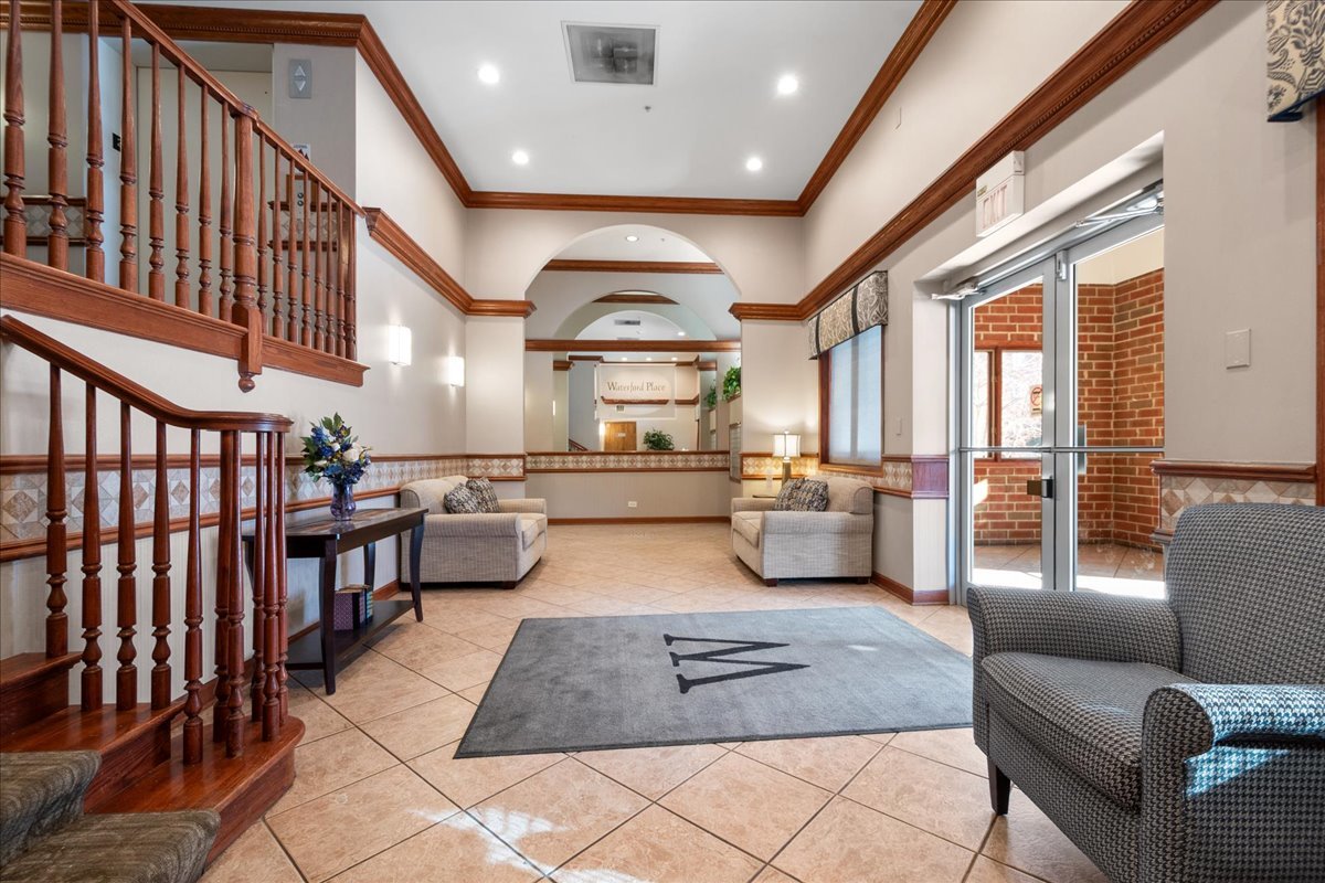 400 S Northwest Highway #301B, Park Ridge, IL 60068