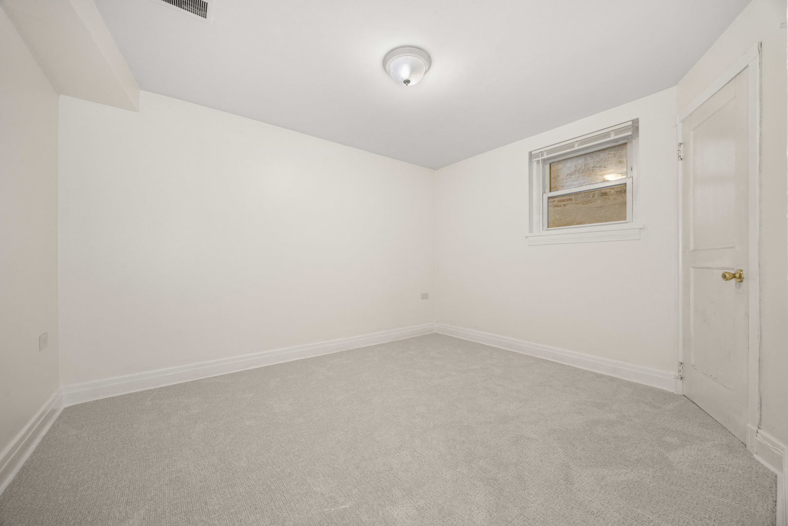 31 N Austin Boulevard, Chicago, IL 60644