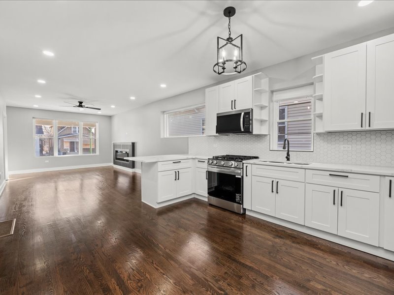 11348 S Stewart Avenue, Chicago, IL 60628