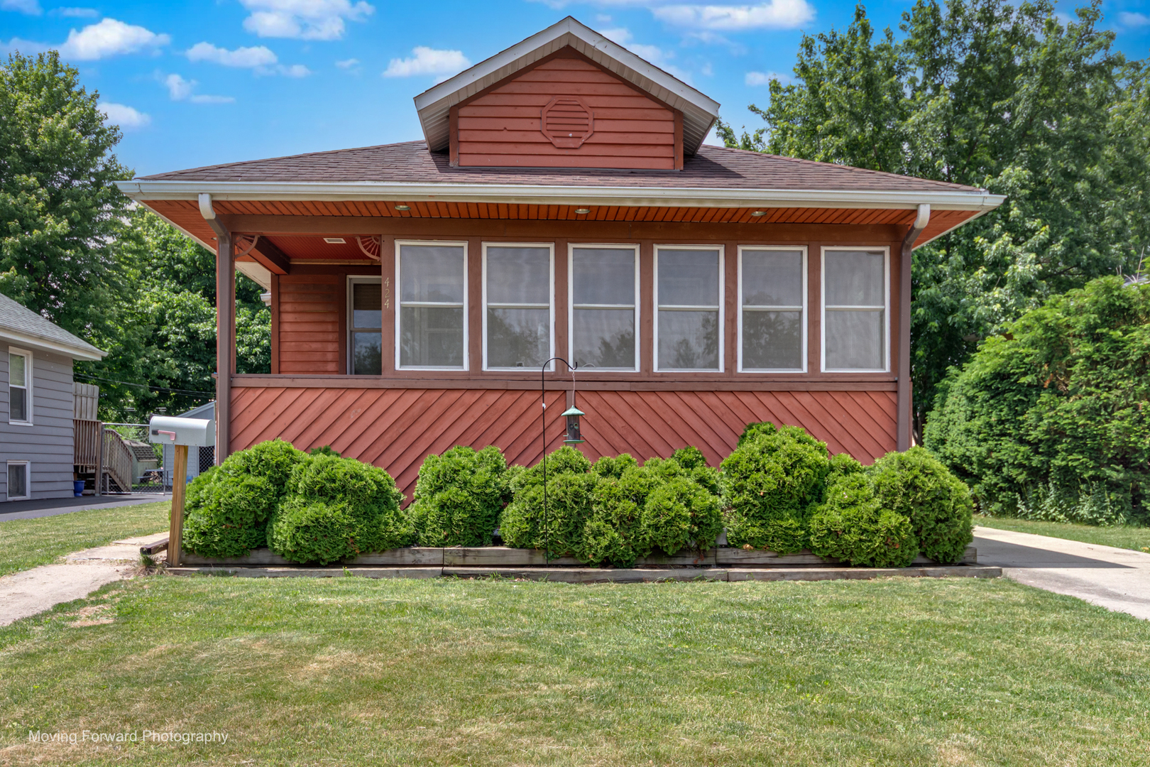 424 S Grace Street, Lombard, IL 60148