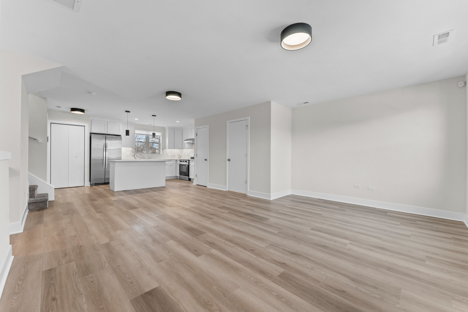 220 S Western Avenue #B, Chicago, IL 60612