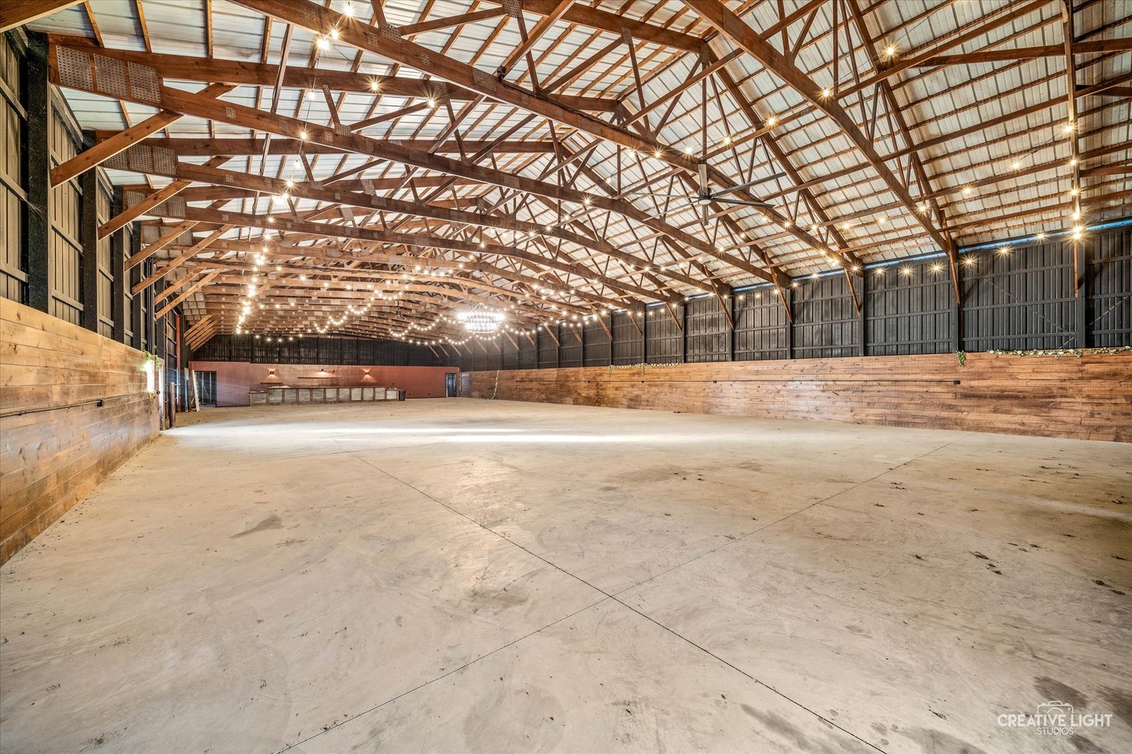 10256 Somonauk Road, Hinckley, IL 60520