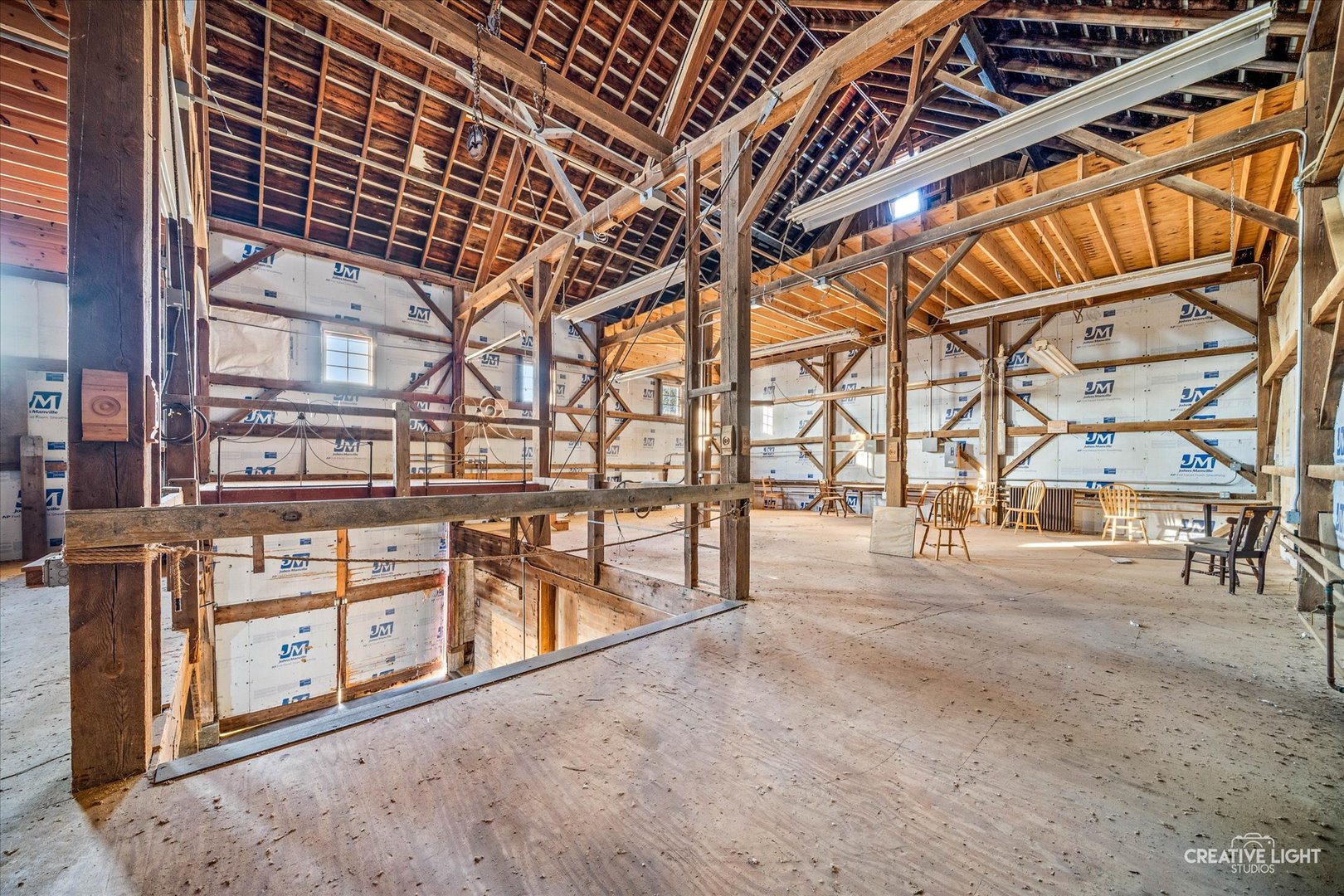 10256 Somonauk Road, Hinckley, IL 60520