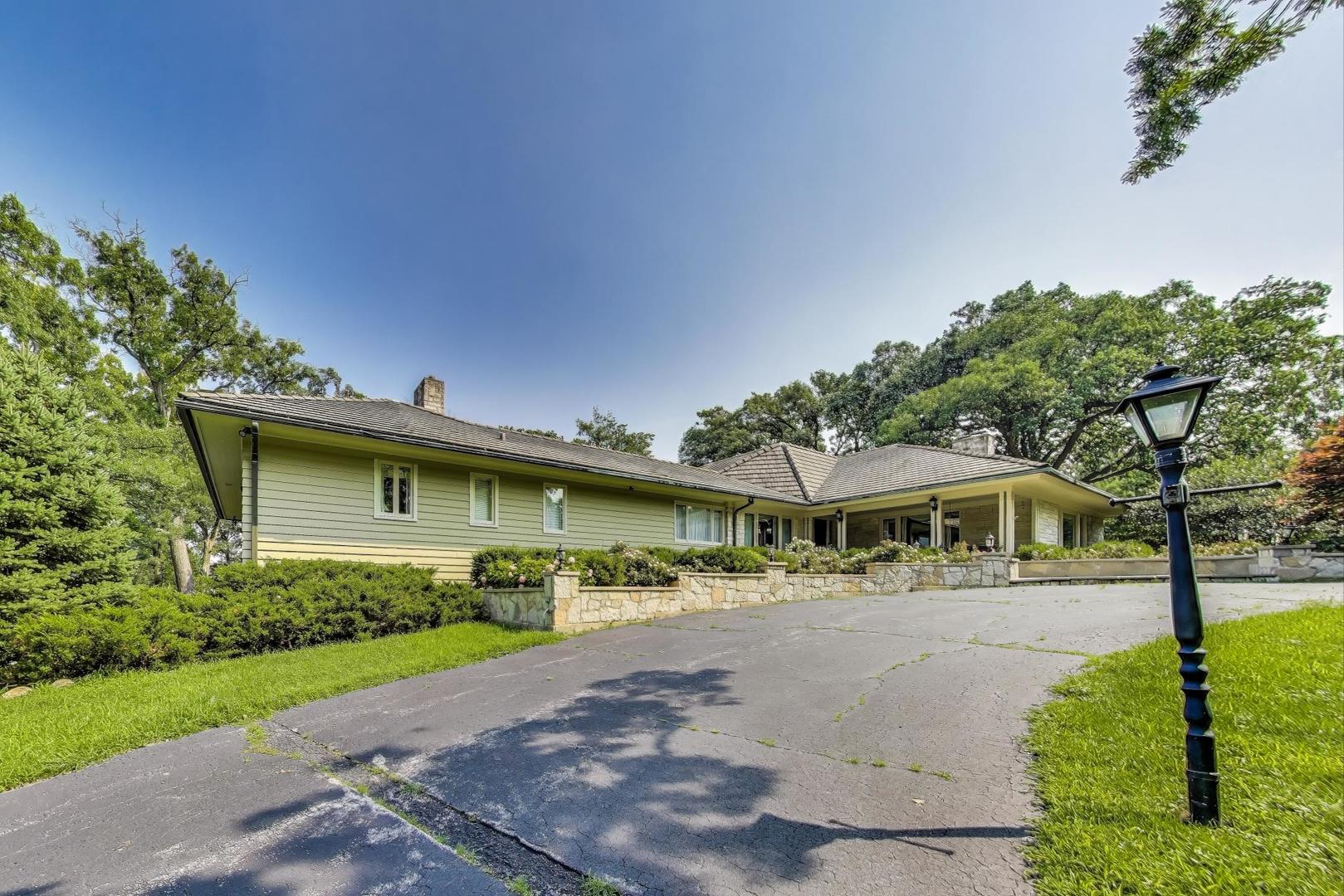 6500 Shady Lane, Burr Ridge, IL 60527